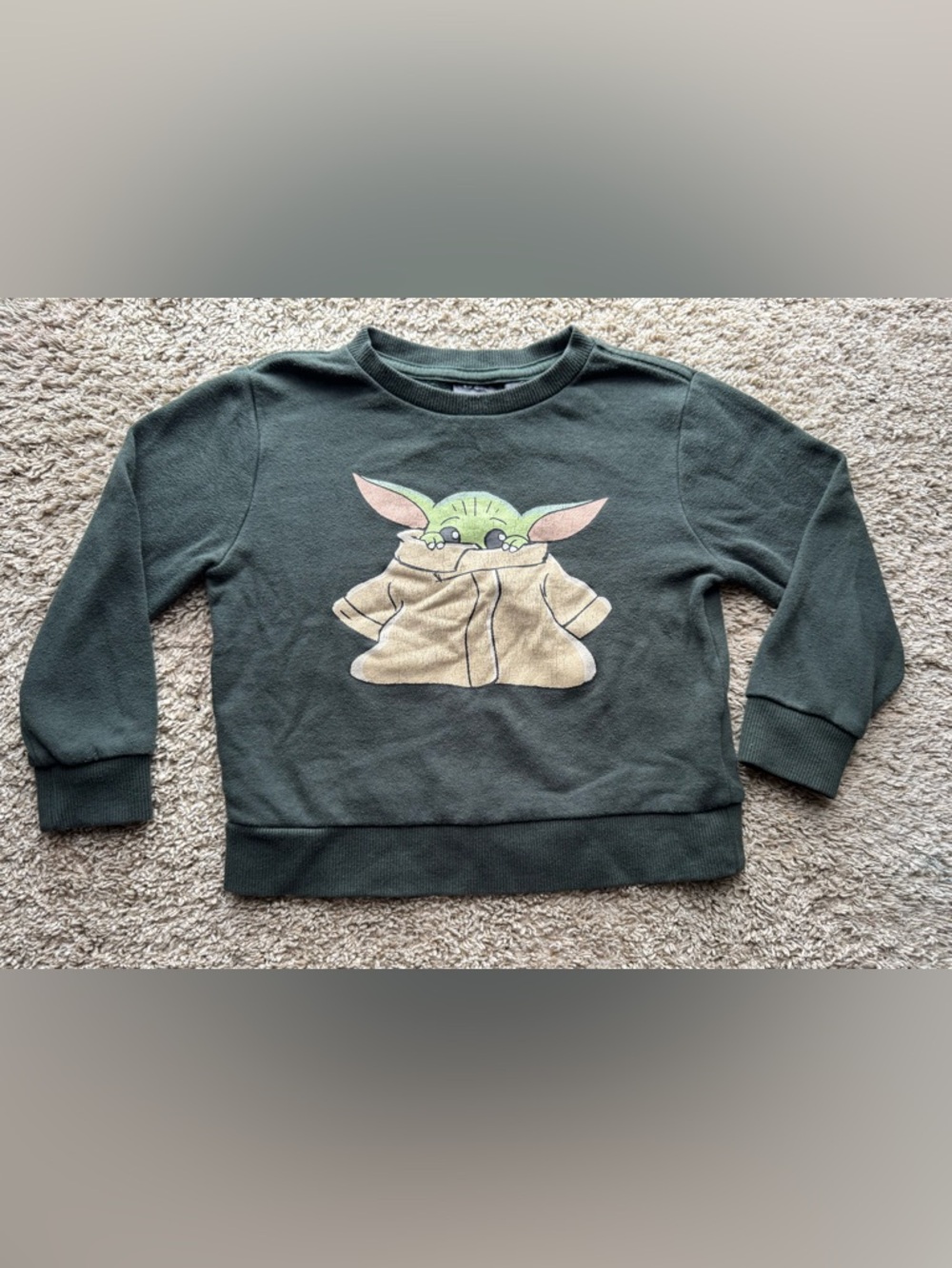 Star Wars Baby Yoda Grogu Sweatshirt 3T Green Mandalorian Pullover